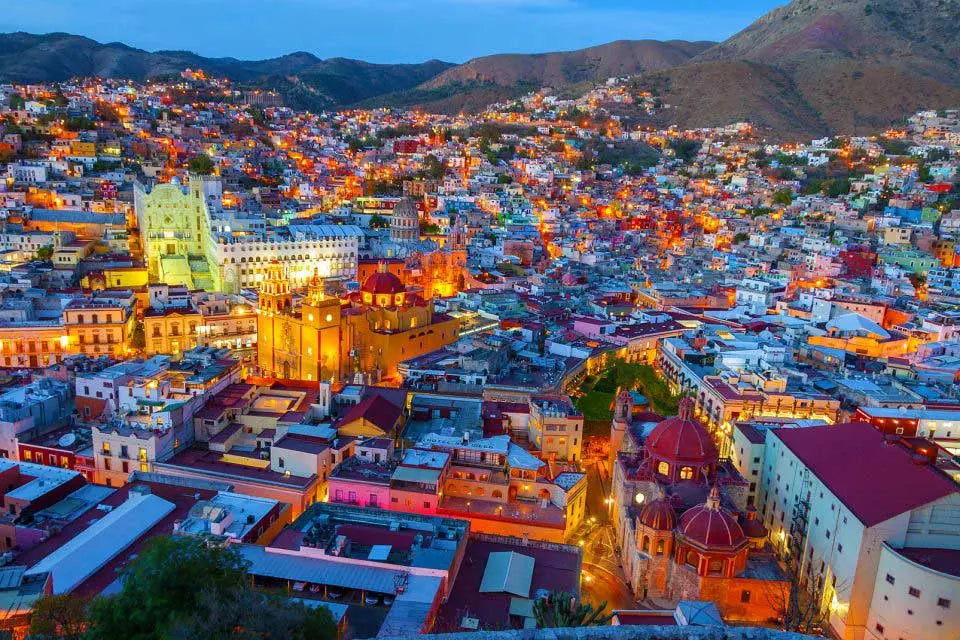 Univers-Amériques-Convivialité-l-art-de-recevoir Zisty Home