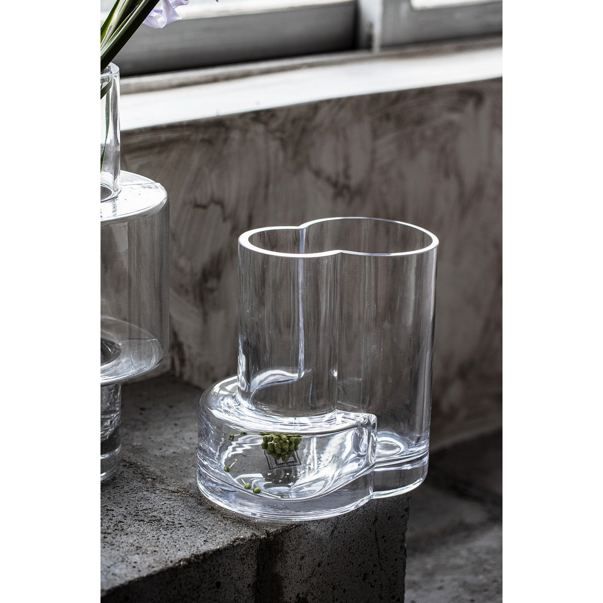 Art de la Table Vase moderne de style constructiviste, design haut de gamme, verre clair FUSIO 25 Zistyhome art de la table