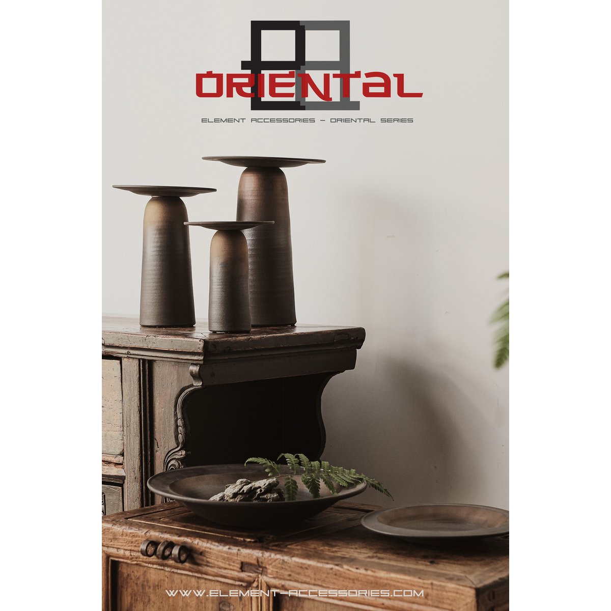 innovant, NewModern grand vase en céramique East+West ULF35