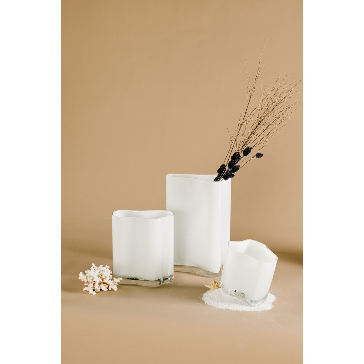 Art de la Table Nouveau vase au design moderne inspiré de CORAL et Aalto, COR13WH Zistyhome art de la table