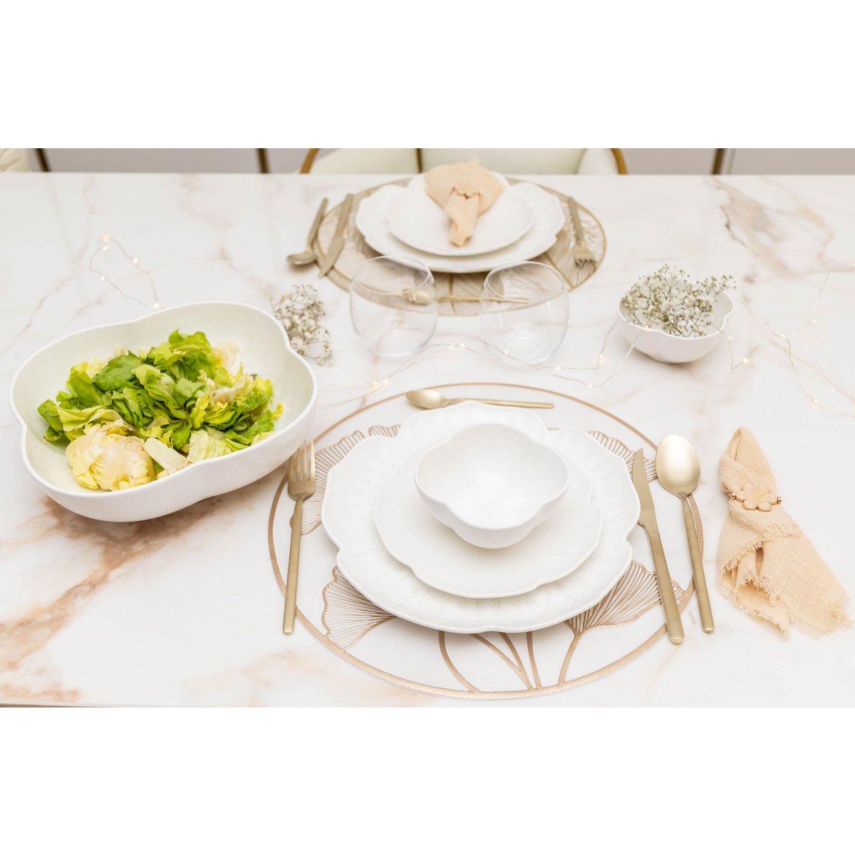 Assiette plate en porcelaine blanche Florale 25.5cm