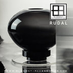 Vase boule design innovant, verre noir, RUD00_Luxury Edition