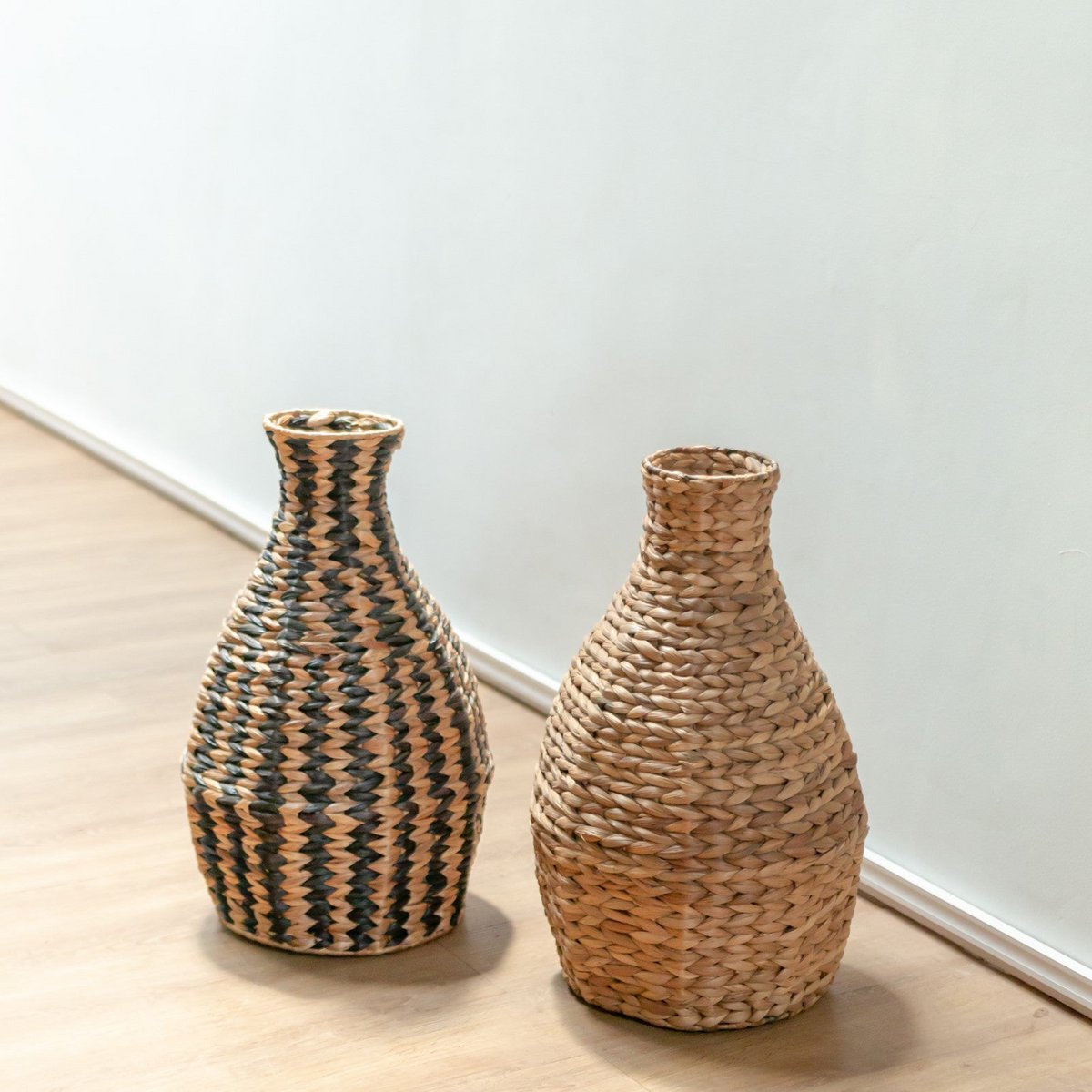 Vase Boho tressé DAYANA naturel en Jacinthe d'Eau