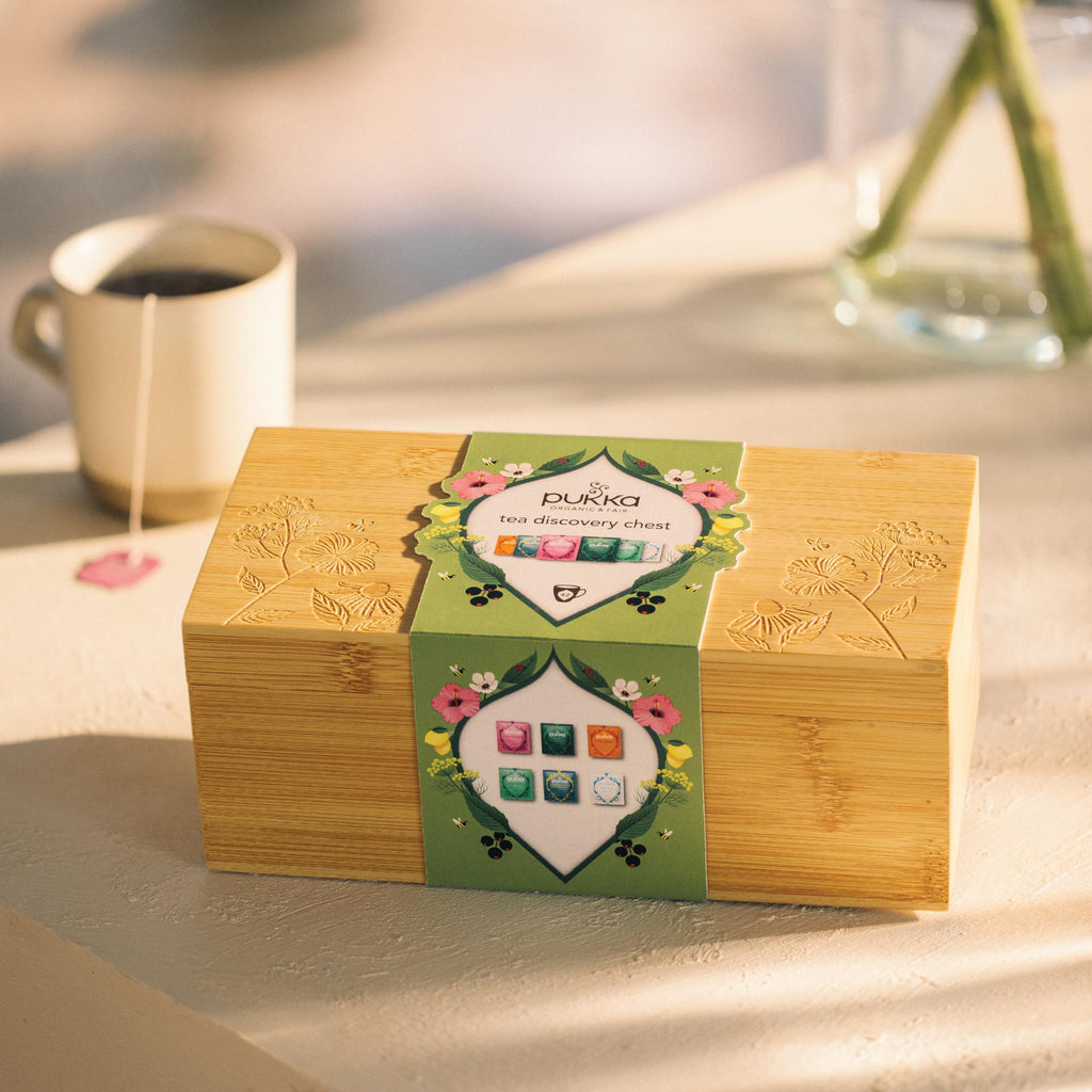 Pukka Coffret Découverte Prestige, Idée Cadeau Femme et Homme, Coffret de Tisanes, Matcha, Gingembre, Miel, Menthe,Cadeau de Thé 100% bio Saint Valentin, Anniversaire, 6 Saveurs, 90 Sachets