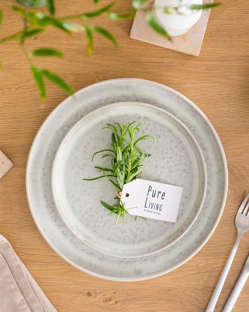 1.1.1.1. Ensemble de Vaisselle Rustique en Grès - Assiettes de Table Modernes Lavables au Lave-Vaisselle - Set de Vaisselle 6 Personnes Élégant en Bleu Fumé - Pure Living pour 6, Assiettes de Dîner