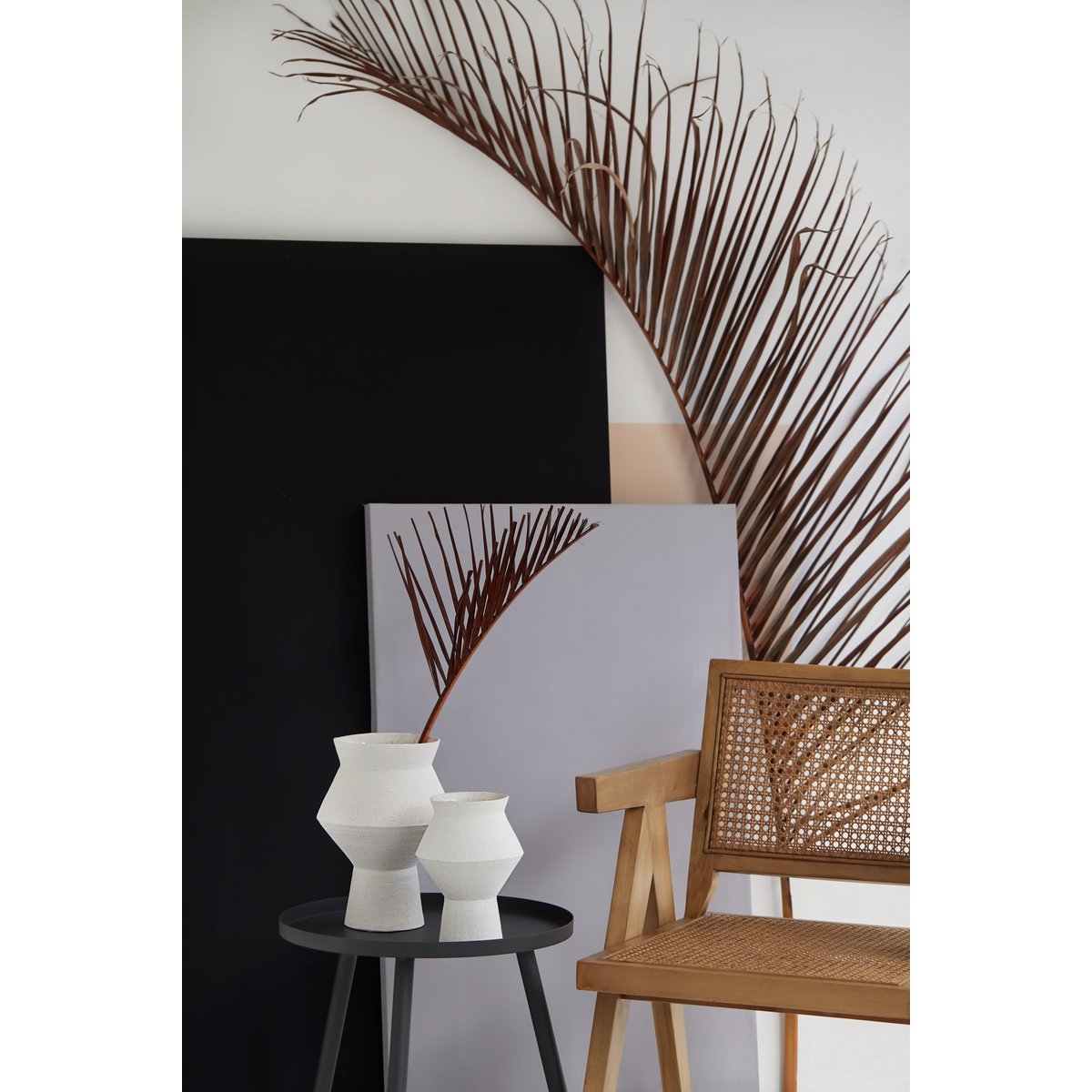 Vase moderne en céramique finition blanc brut, forme ronde angulaire, CUZCO 20 blanc