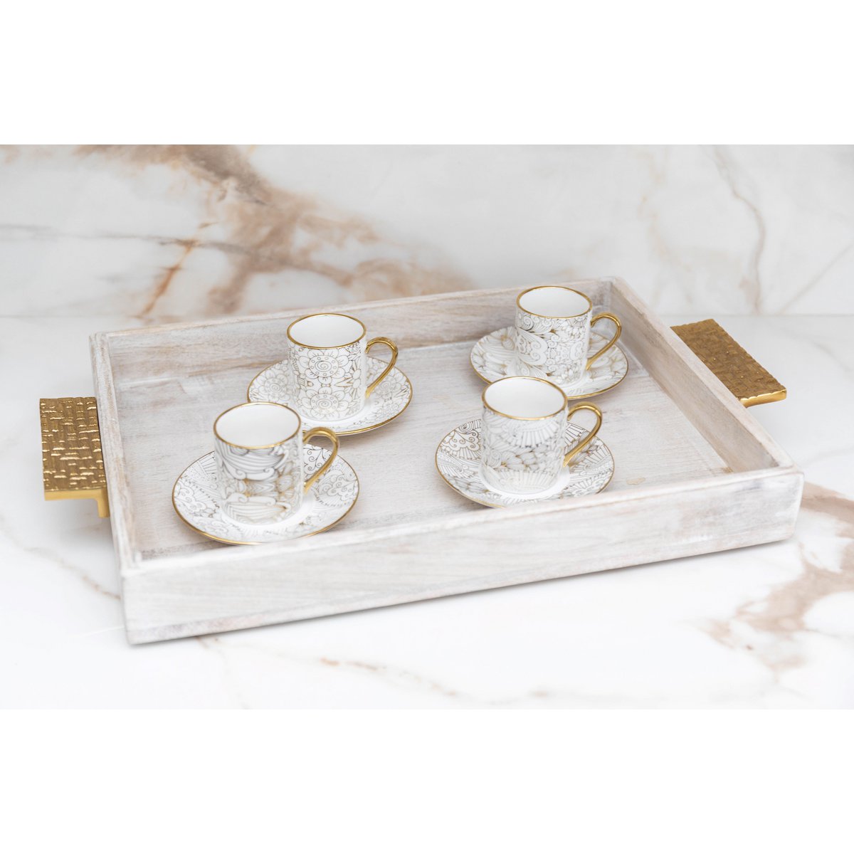 Tasses à café avec soucoupes blanches design abstrait - lot de 4