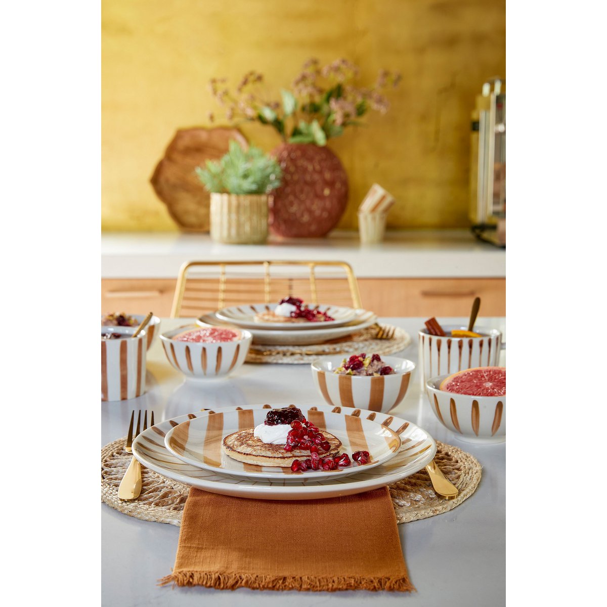 Assiette plate Elsie Brown