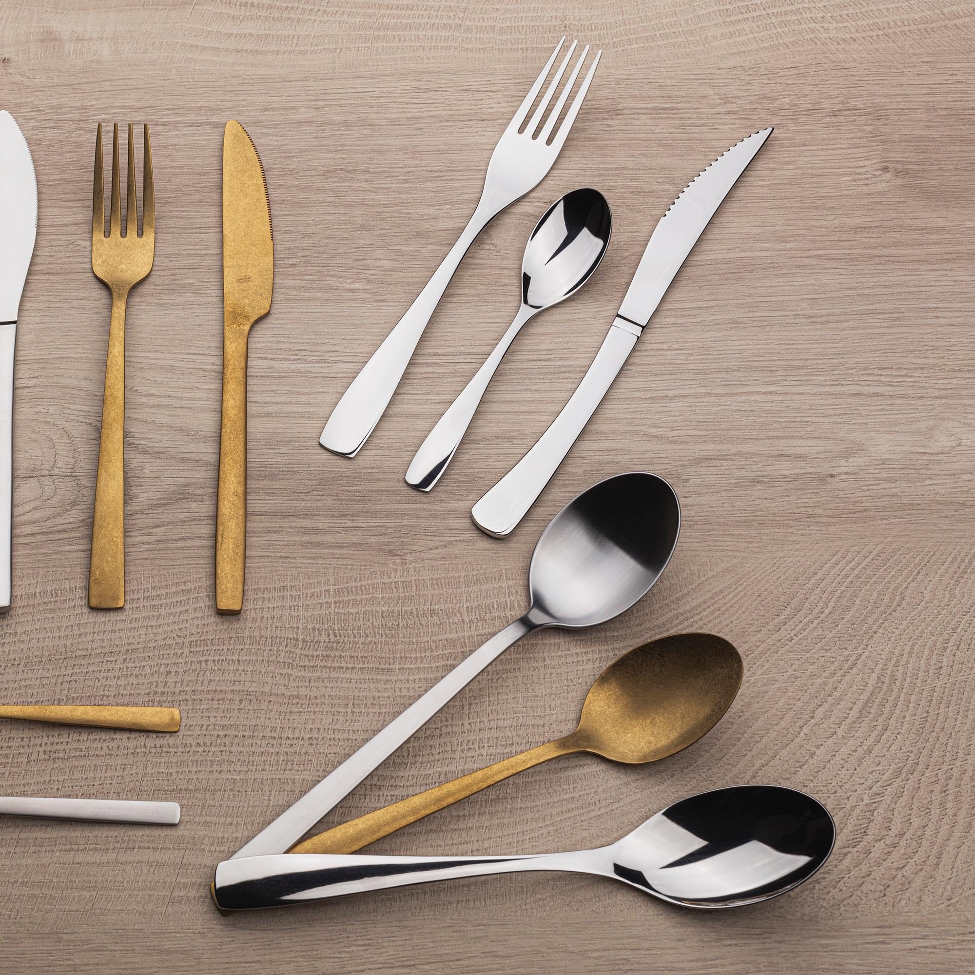 BERGNER Lyon - Ensemble complet 24 couverts - 6 couteaux - 6 fourchettes - 6 cuillères - 6 cuillères à thé - En acier inoxydable robuste - Finition polie mate - Facile à laver