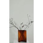 Moderne Designvase, besondere Form, bernsteinfarben, BAD30AM