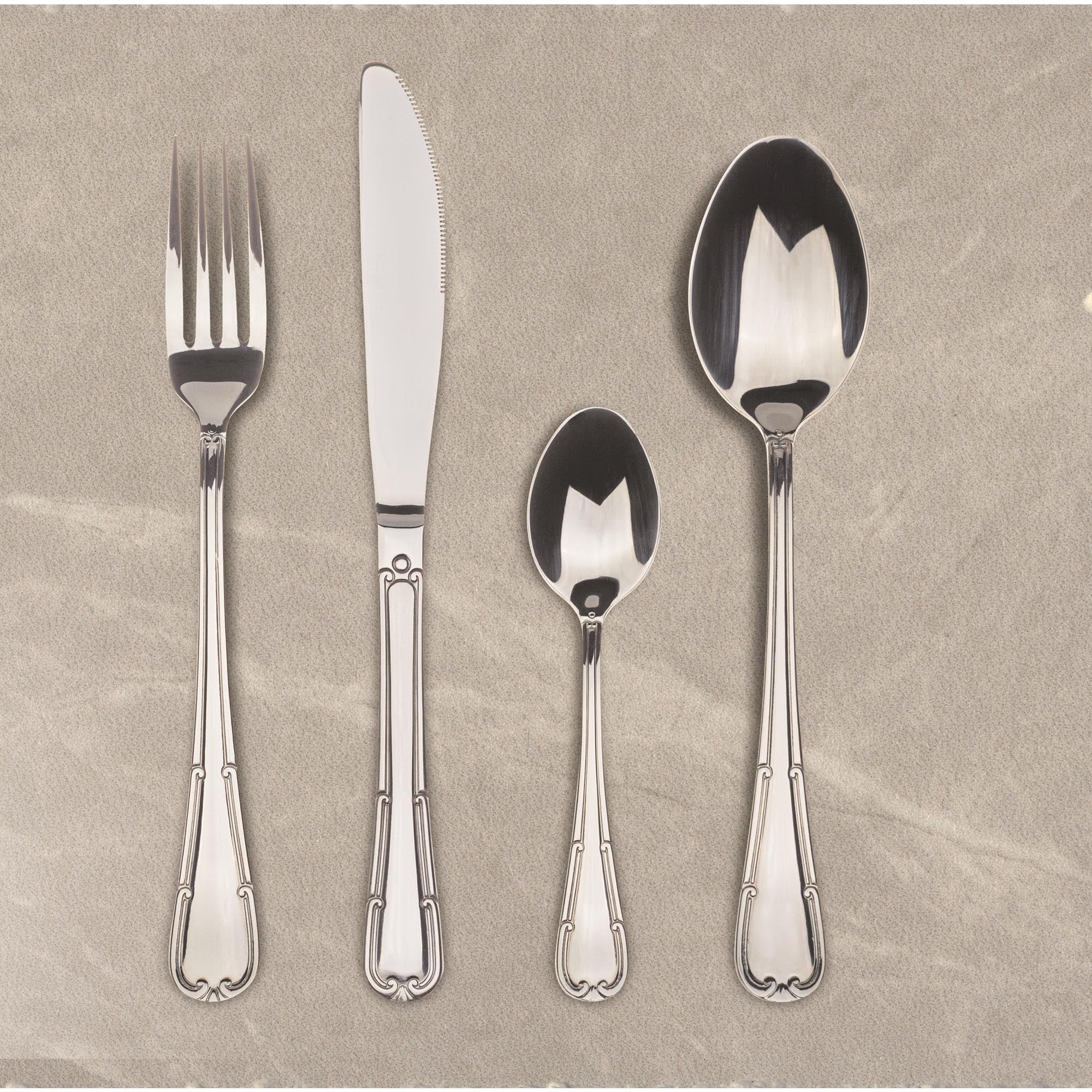 BERGNER Lyon - Ensemble complet 24 couverts - 6 couteaux - 6 fourchettes - 6 cuillères - 6 cuillères à thé - En acier inoxydable robuste - Finition polie mate - Facile à laver