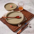 Assiette porcelaine rétro commerciale – Plat occidental créatif restauration gris mat Dropshipman