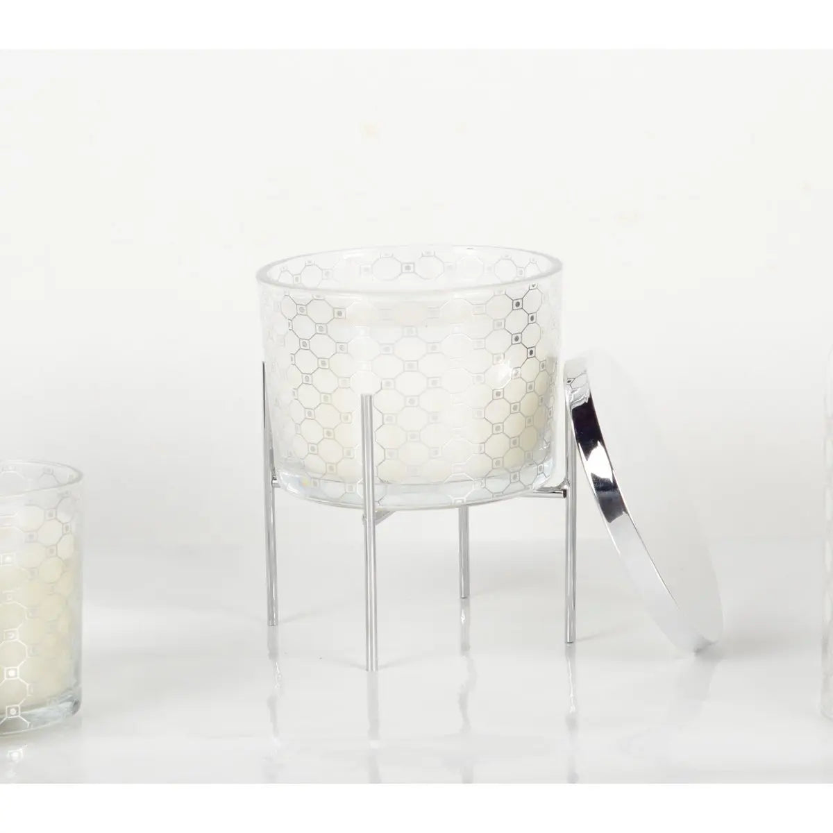 Bougie parfum patchouli avec bougeoir argent AULICA