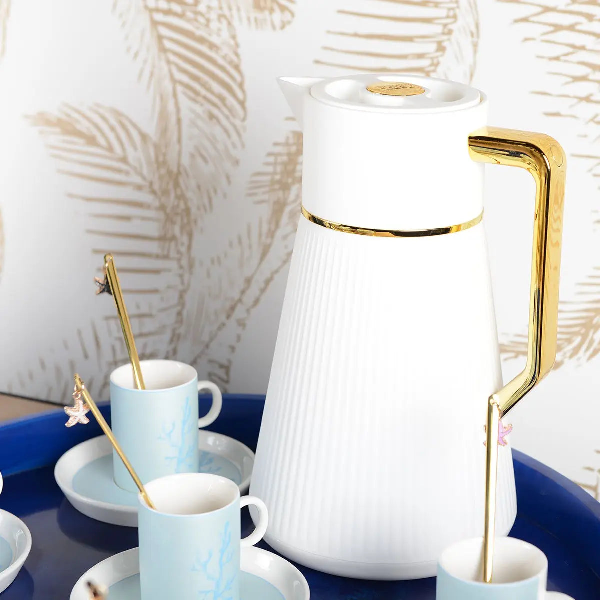 Cafetière blanche avec anse dorée 1l AULICA