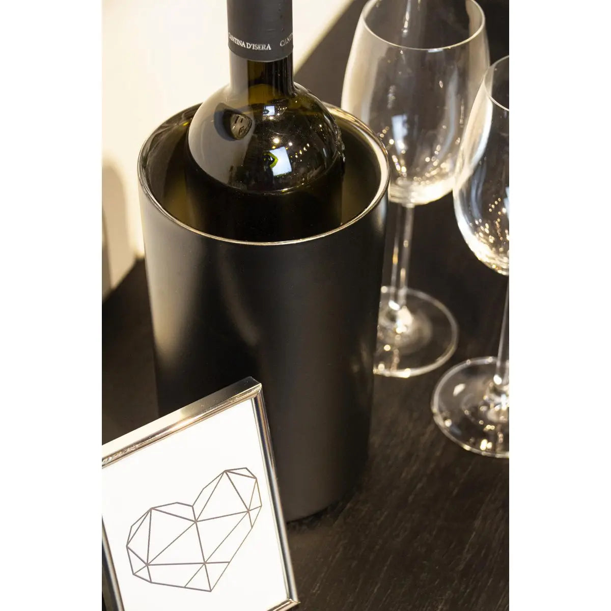 Cave à vin EDZARD Pearl, double paroi, extérieur noir mat, intérieur en acier inoxydable, hauteur 20 cm, ø 12 cm EDZARD-SHOP.com