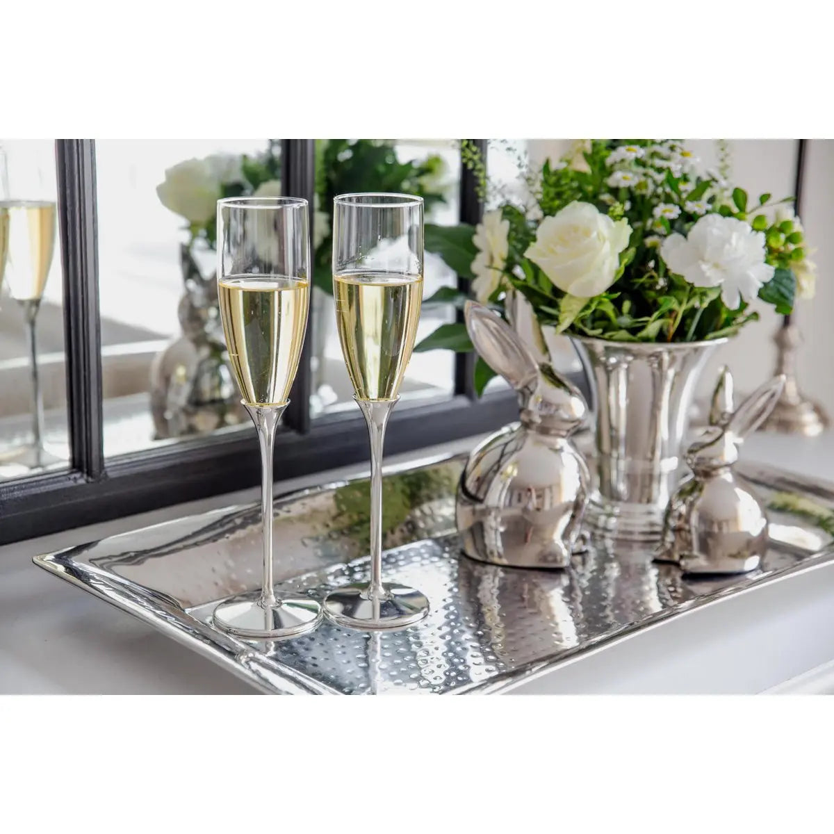 Coffret de 2 flûtes à champagne Victoria (hauteur 27 cm) en zinc EDZARD-SHOP.com