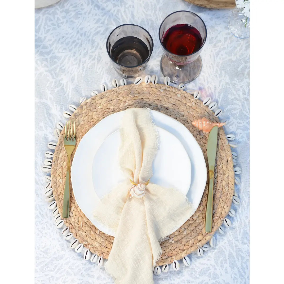 Dessous d'assiette en osier avec coquillages AULICA