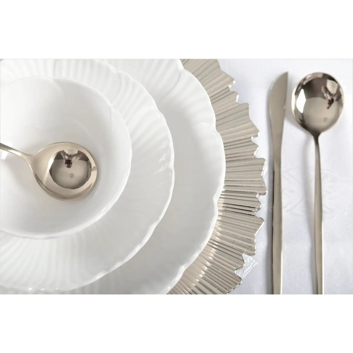 Dessous d'assiette filet argent brillant AULICA