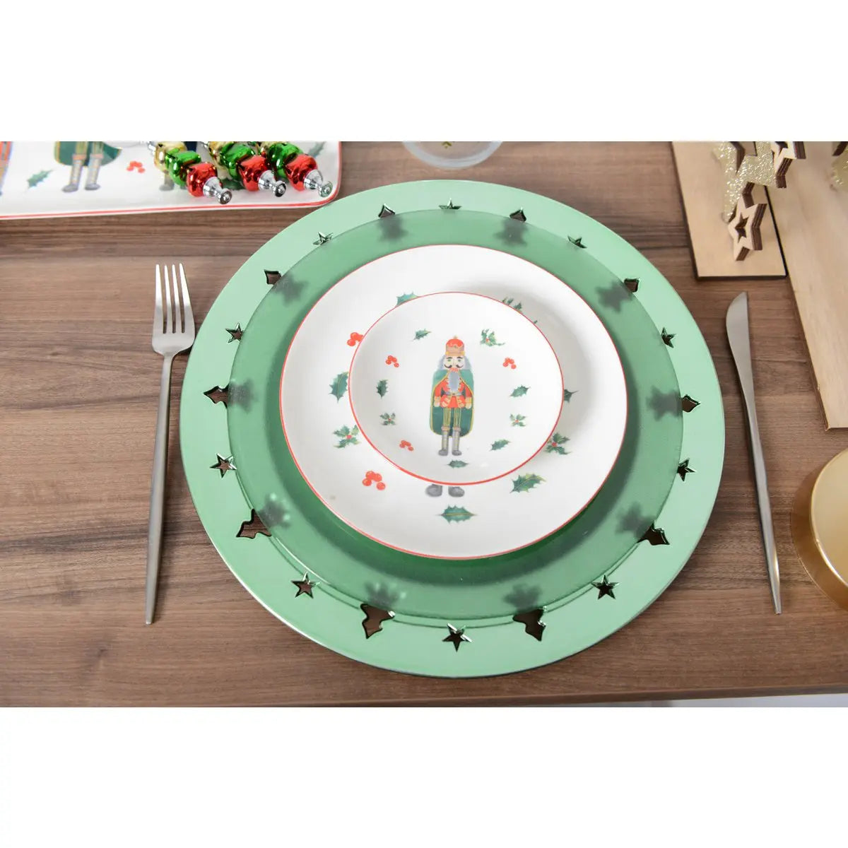Dessous d'assiette vert brillant décor sapin AULICA
