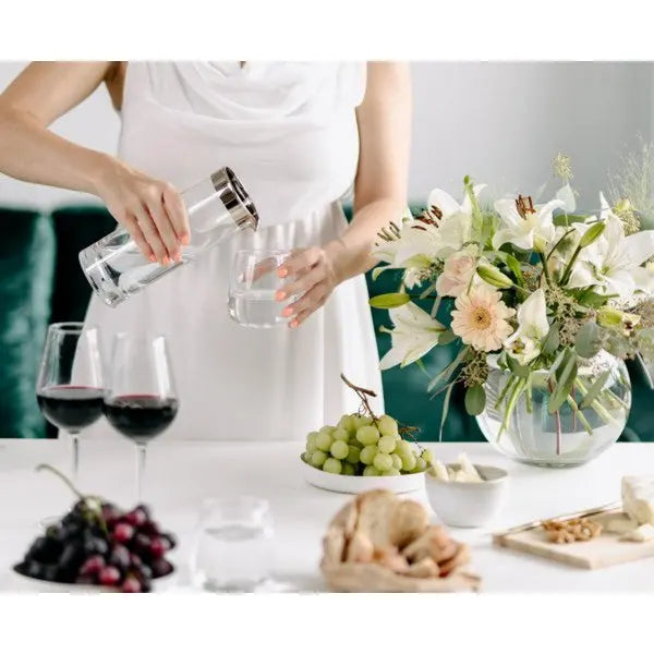 EDZARD carafe anis, verre cristal soufflé à la bouche avec bord en platine, hauteur 21 cm, ø 9 cm, capacité 0,75 litre EDZARD-SHOP.com