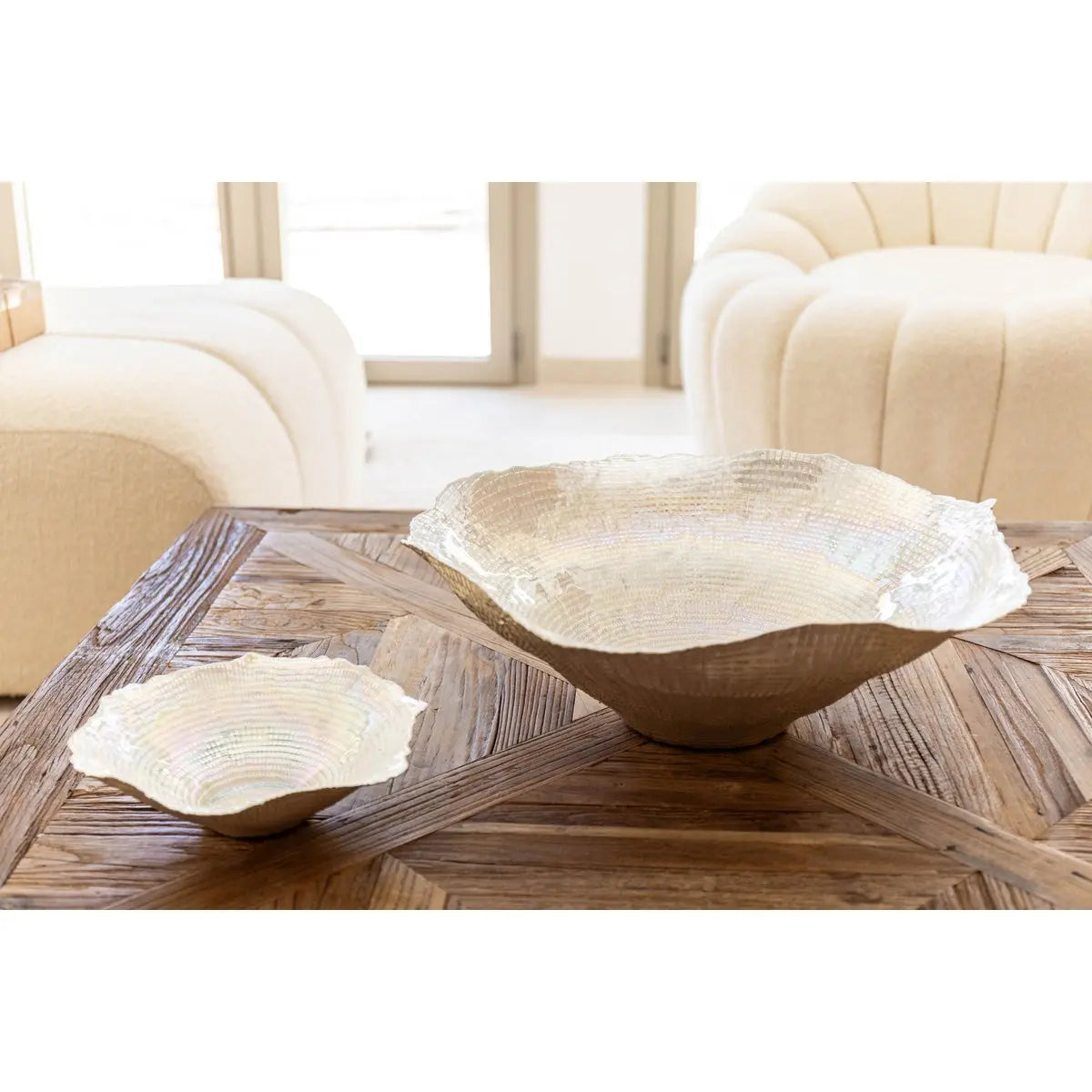 Grande coupe corolle lustrée en argent 45x45x14.5cm AULICA