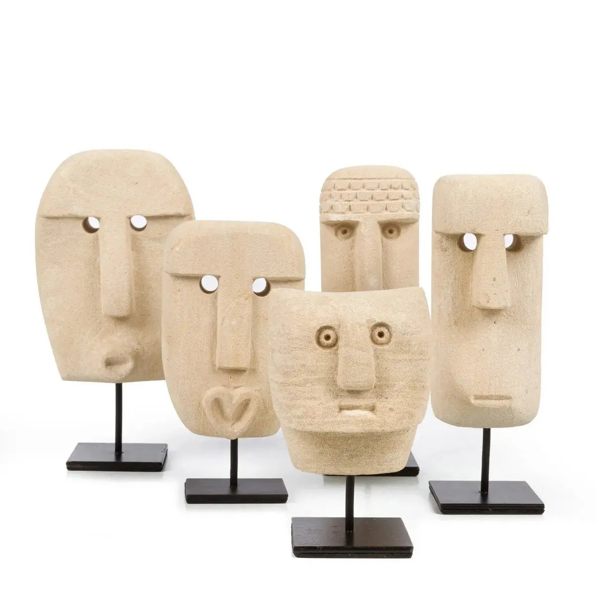 La pierre Sumba %2323 sur support Bazar Bizar Living