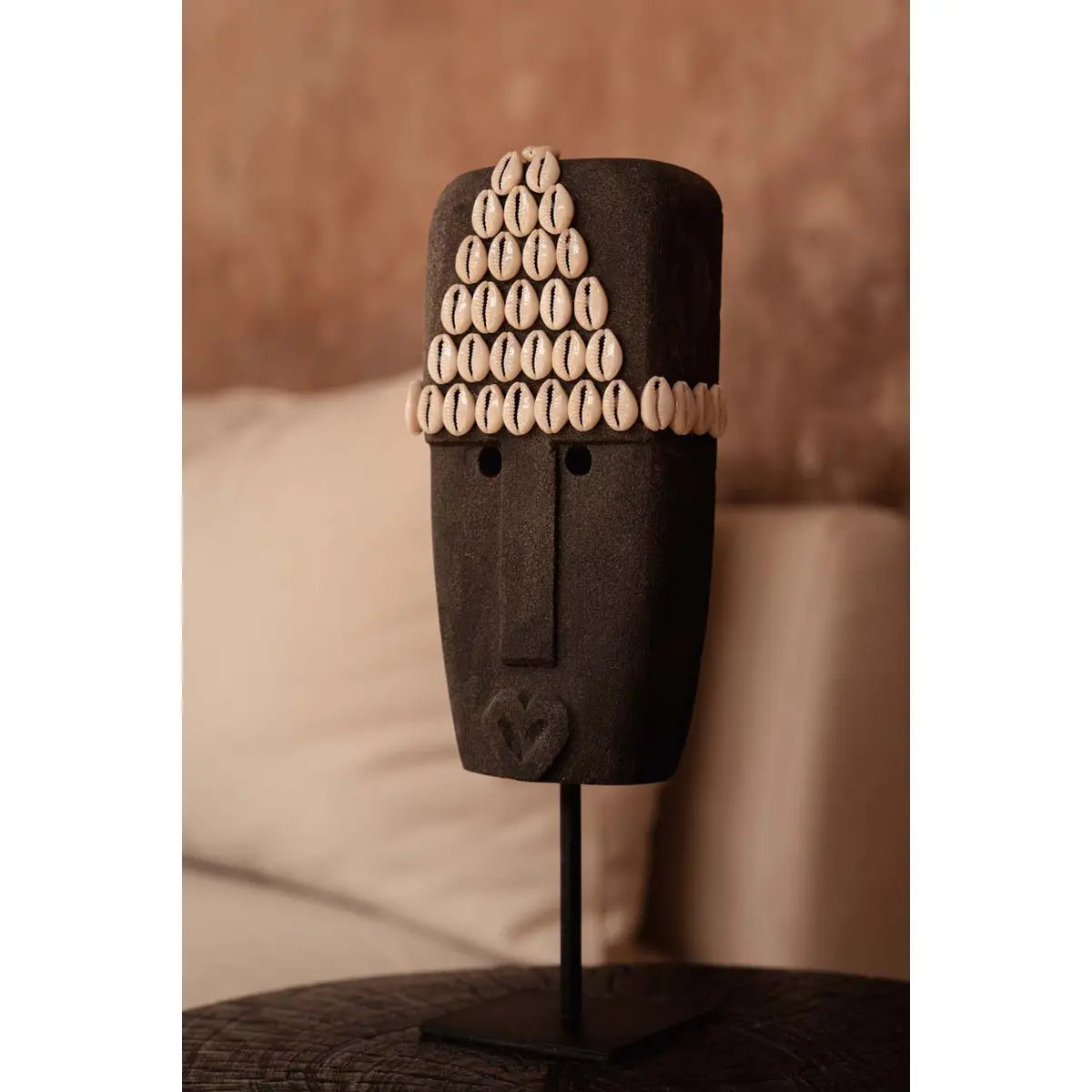 La pierre Sumba %2332 sur support Bazar Bizar Living