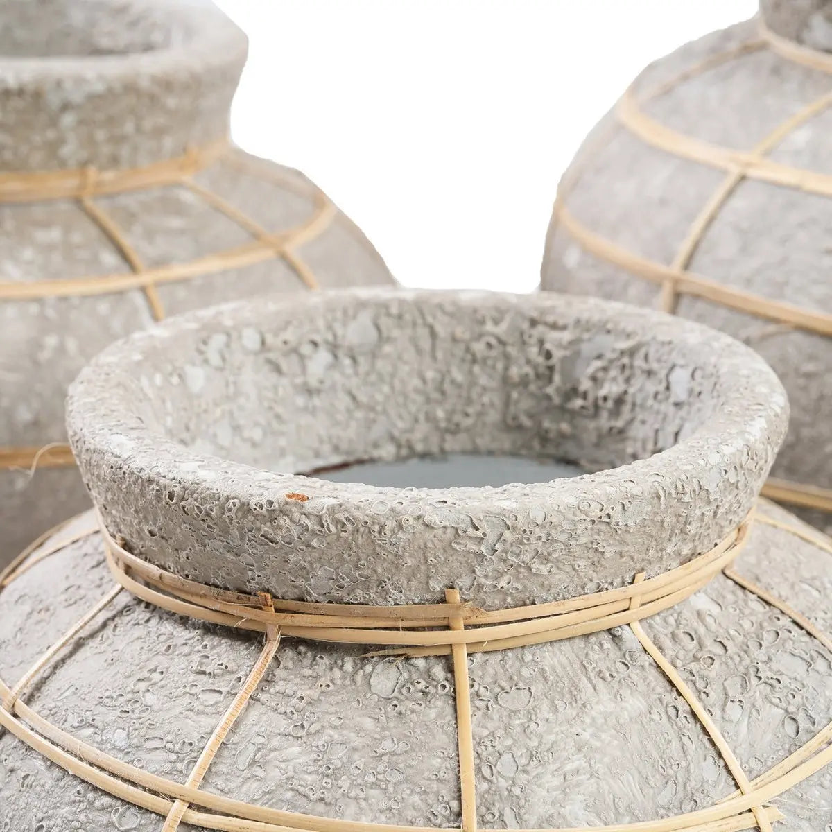 Le Vase Belly - Béton Naturel - S Bazar Bizar Living