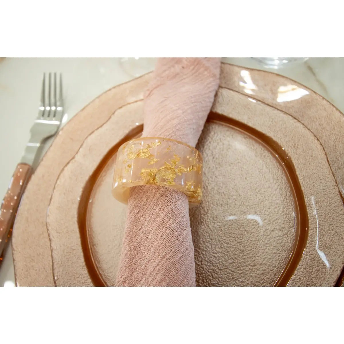 Lot de 4 ronds de serviette en résine paillette AULICA