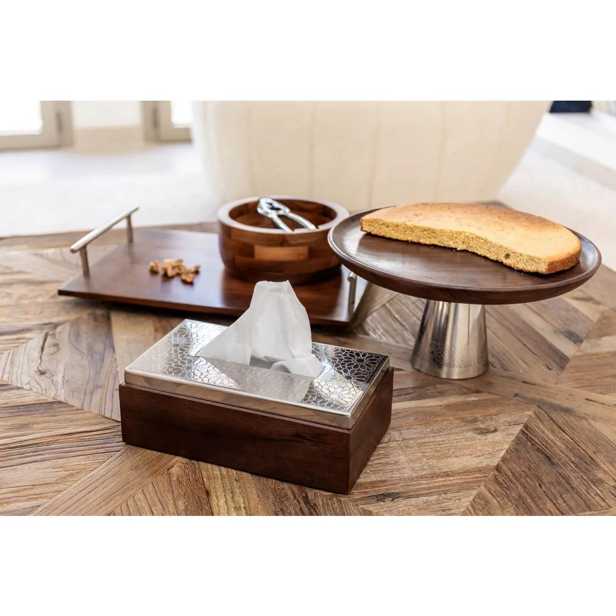 Plat à tarte en bois sur pied en métal argent 30x30x14.5cm AULICA