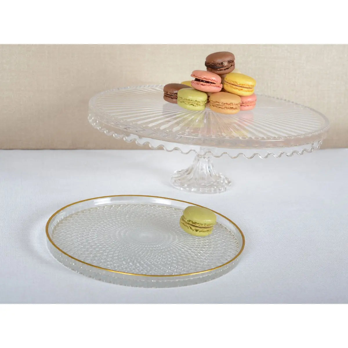 Plat à tarte sur pied en verre moyen modèle 32x32x17cm AULICA
