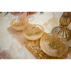 Set apéritif de 3 coupelle sur plateau en résine paillette AULICA