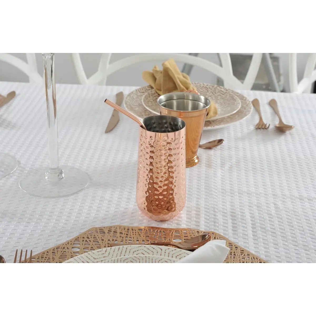 Verre à cocktail avec paille en cuivre AULICA
