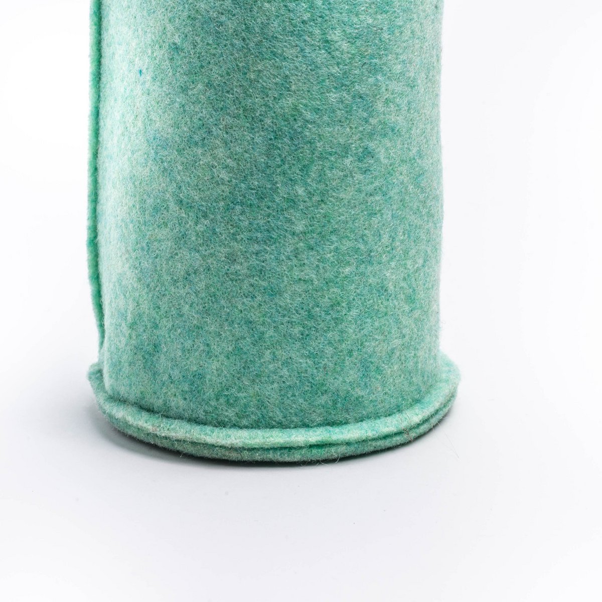SLEEVE 0,7 l - housse de protection MENTHE