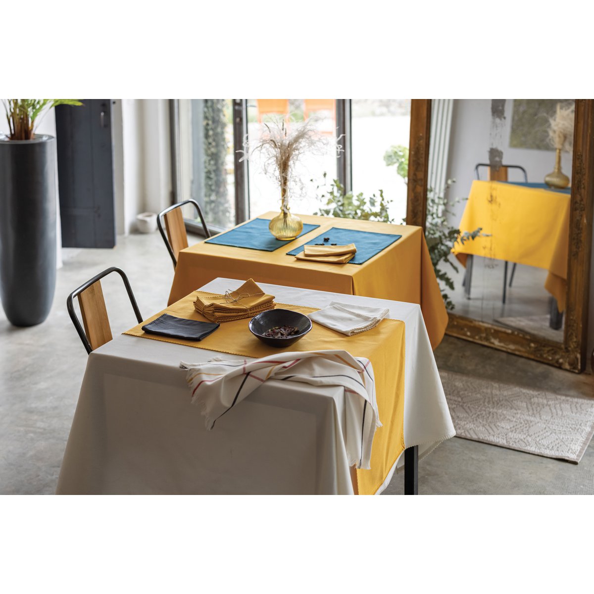 Nappe recyclée Delia Tournesol 170 x 300