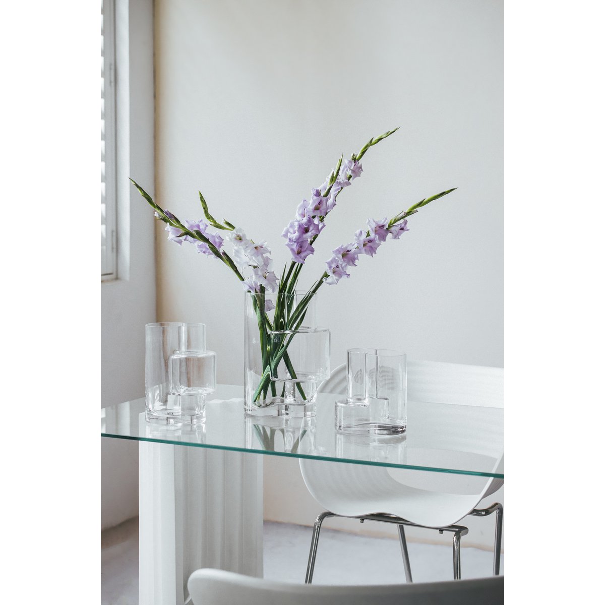 Vase en verre au design innovant avec une touche constructiviste, verre transparent FUSION 20