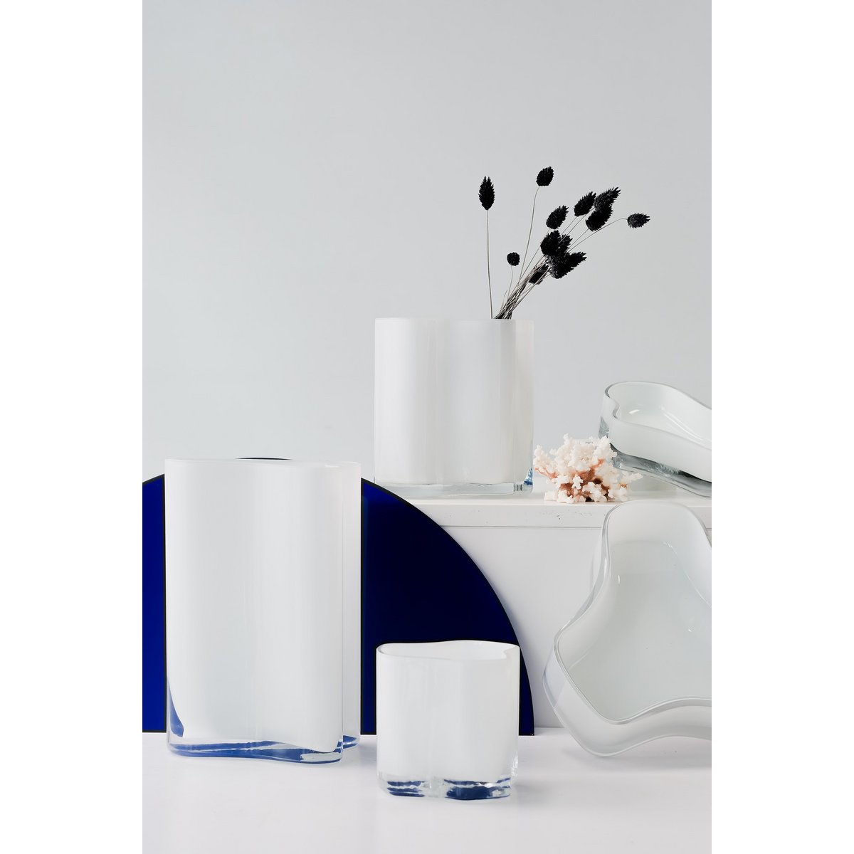 Art de la Table Nouveau vase au design moderne inspiré de CORAL et Aalto, COR13WH Zistyhome art de la table